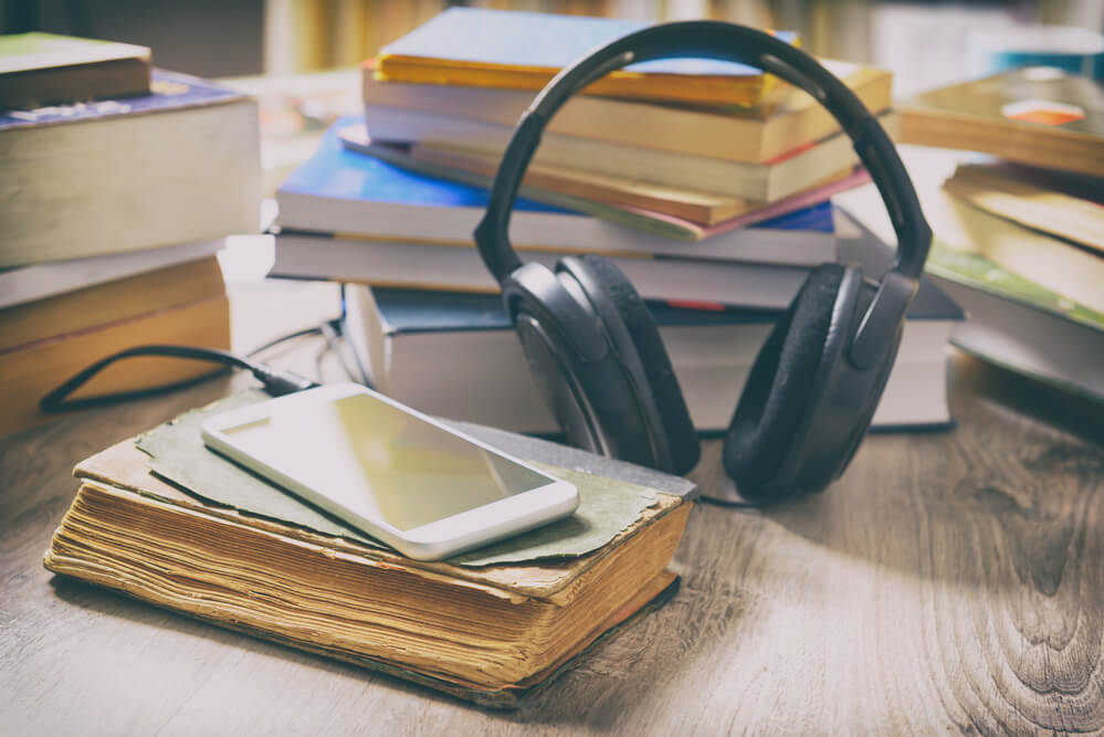 Best Places to find Paranormal Cozy Mystery Audiobooks